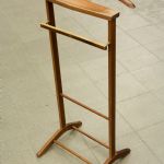 893 9074 VALET STAND